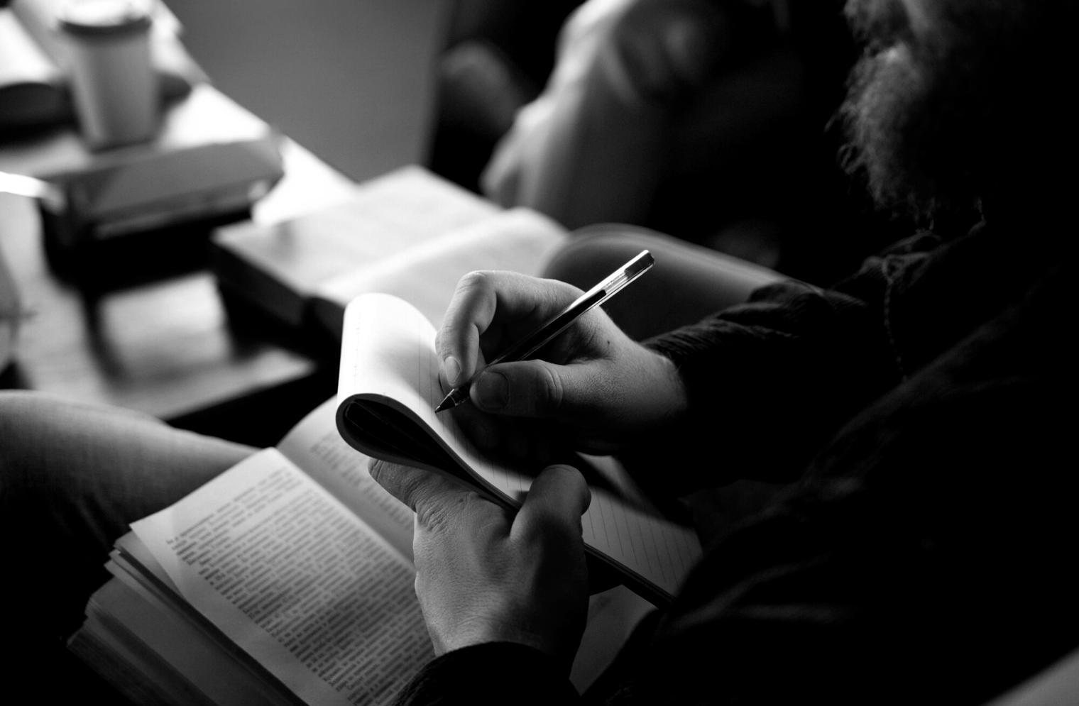 Environnement professionnel d'analyse économique